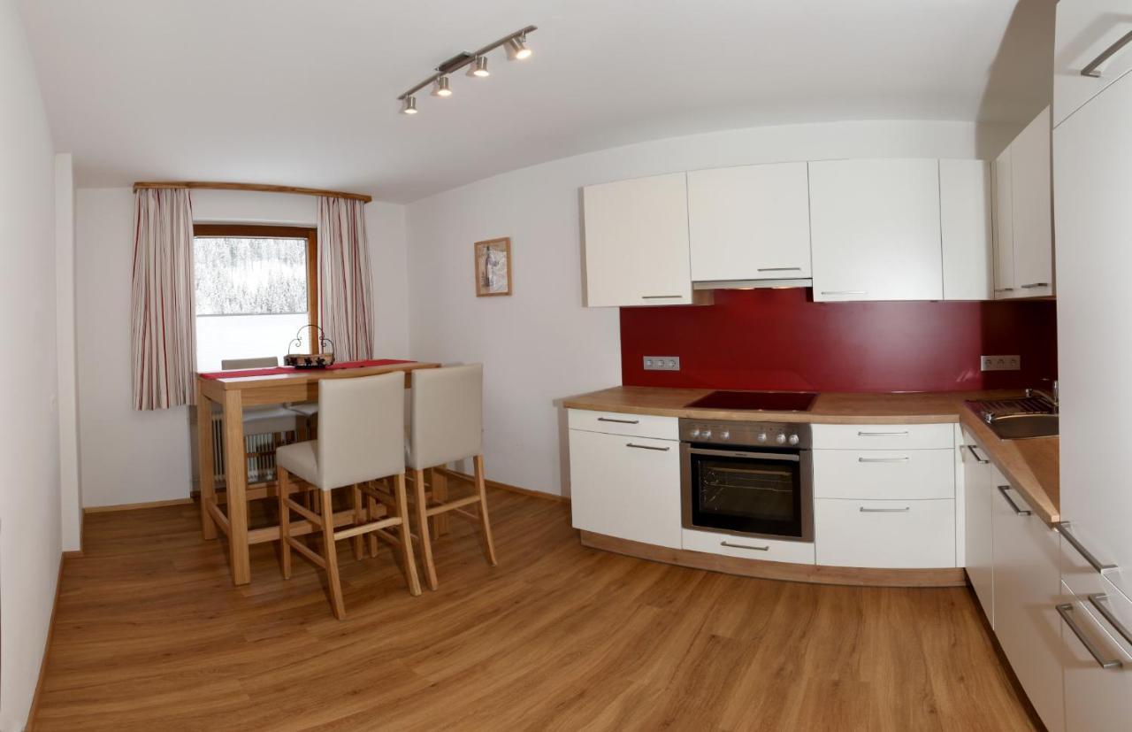 Ferienhotel Gasthof Zur Post Untertauern Exteriör bild