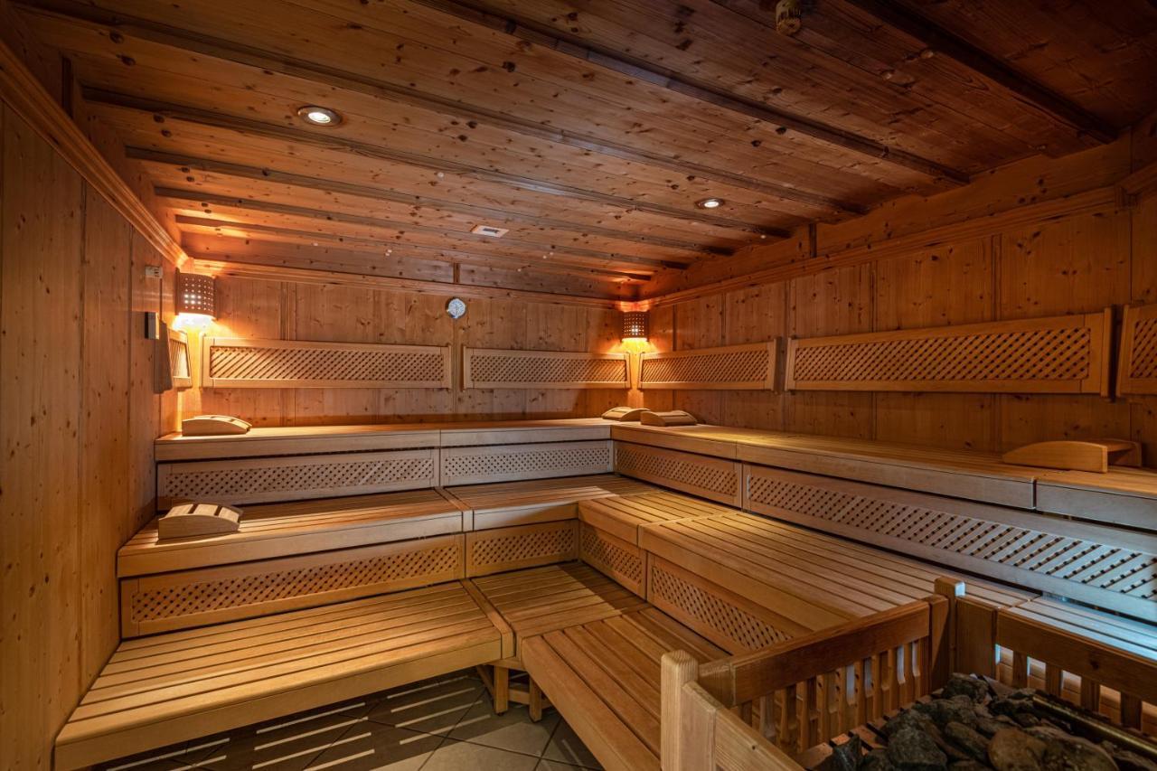 Ferienhotel Gasthof Zur Post Untertauern Exteriör bild